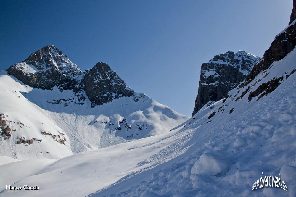 07_Verso il passo di Valsecca.jpg